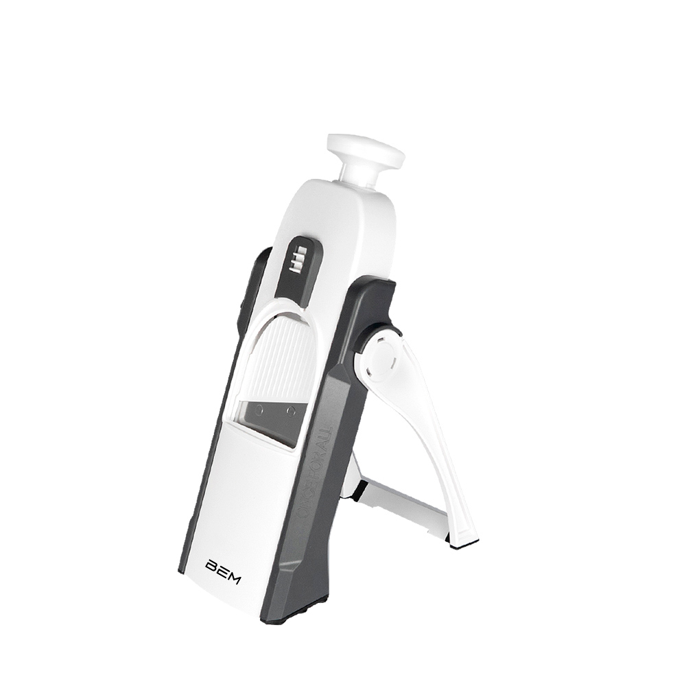 B-Ware BEM Multifunktionaler handbetriebener Gemüseschneider mit Fingerschutz B-Ware BEM Multifunktionaler handbetriebener Gemüseschneider mit Fingerschutz